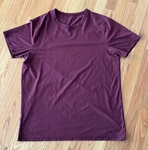 Lululemon Fundamental Tee | Merlot Medium